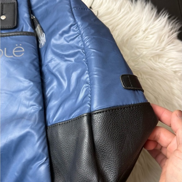 Lole Blue and Black large Duffel Bag - Picture 5 of 11